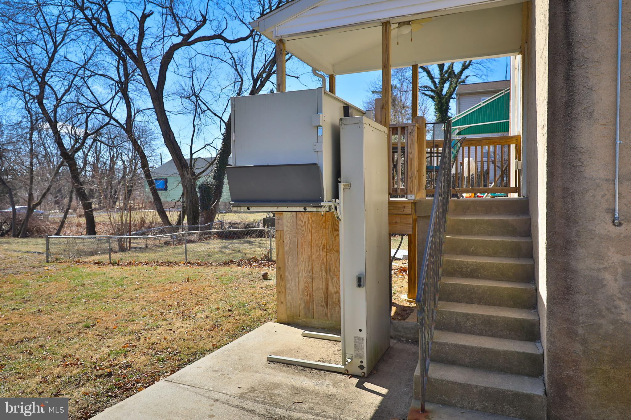 ELKINS PARK - Residential