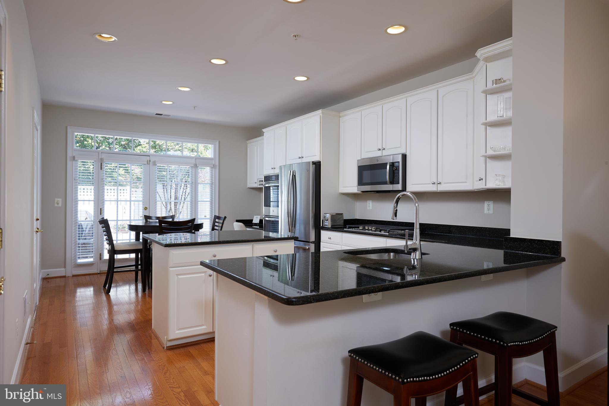 FALLSGROVE - Residential