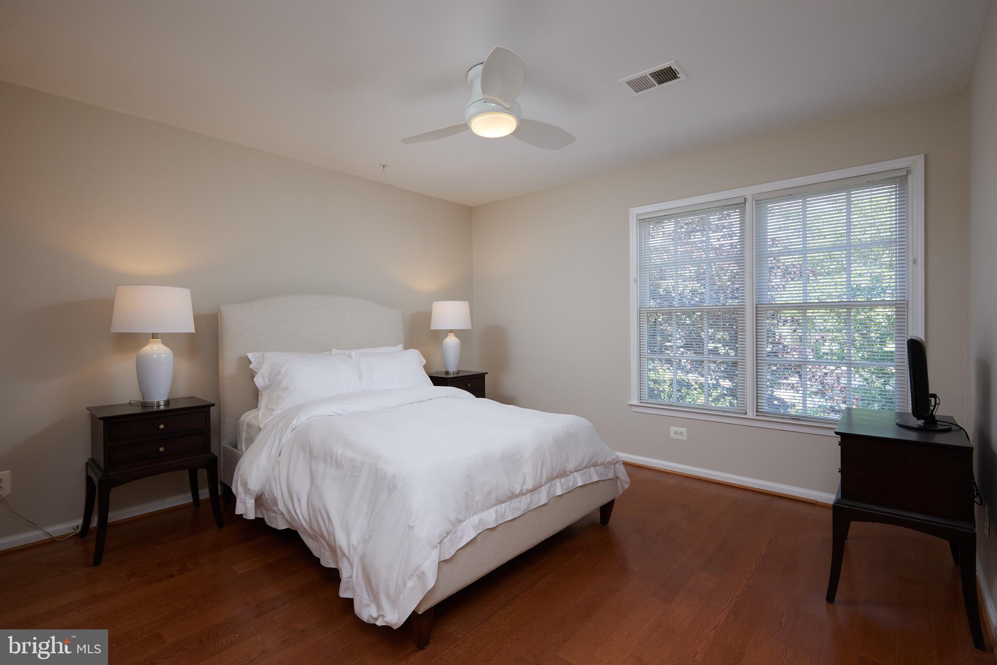 FALLSGROVE - Residential