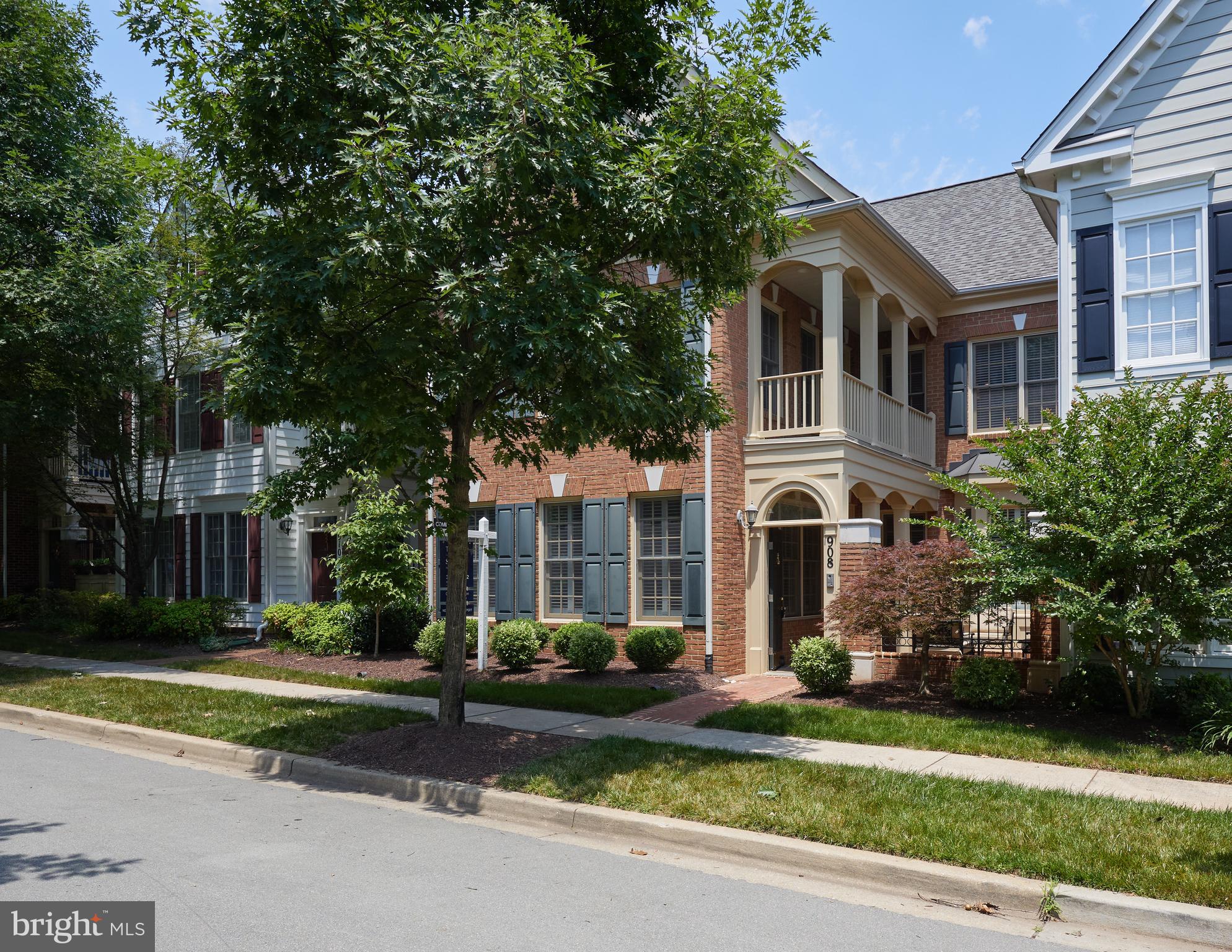 FALLSGROVE - Residential