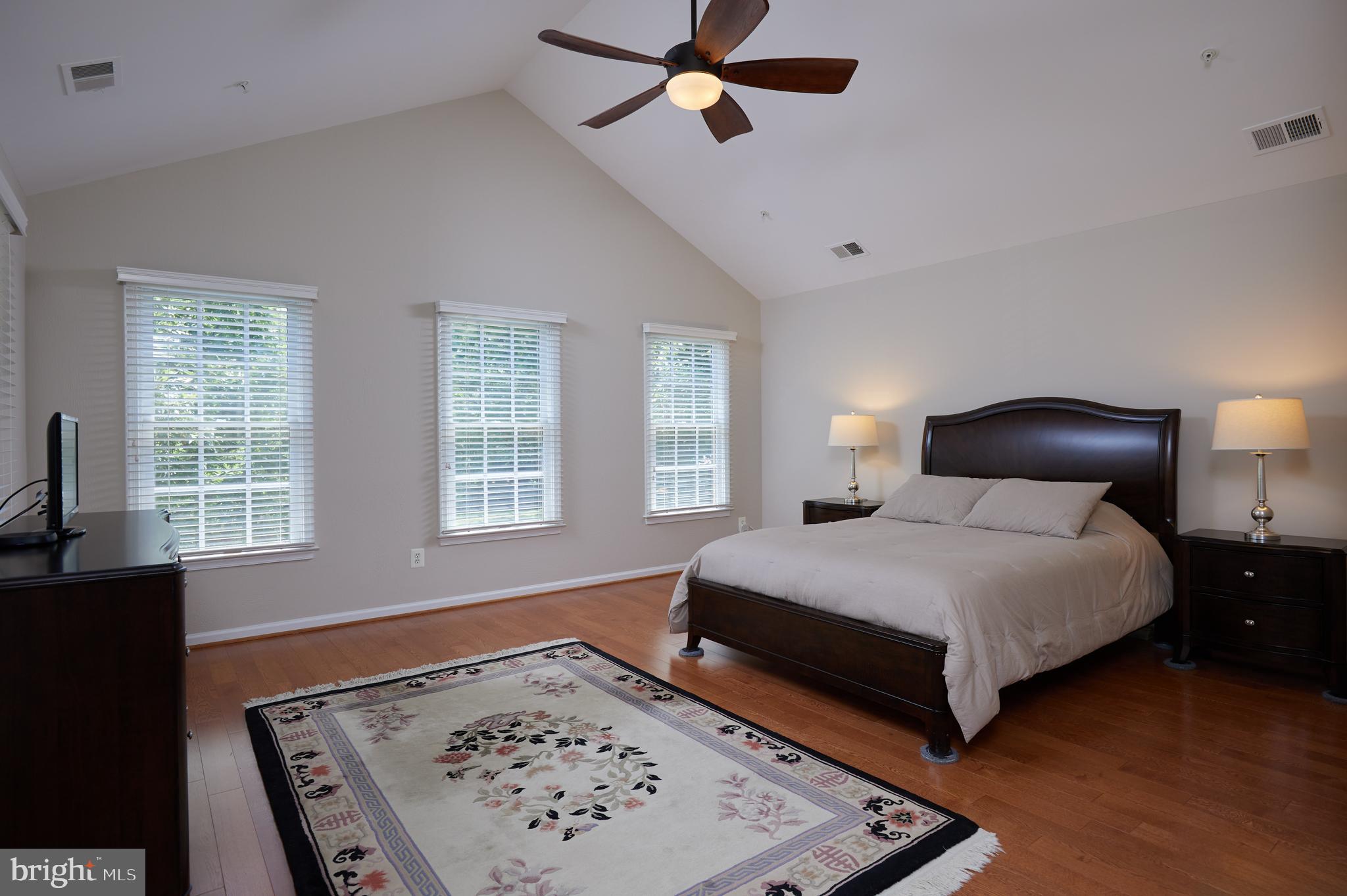 FALLSGROVE - Residential