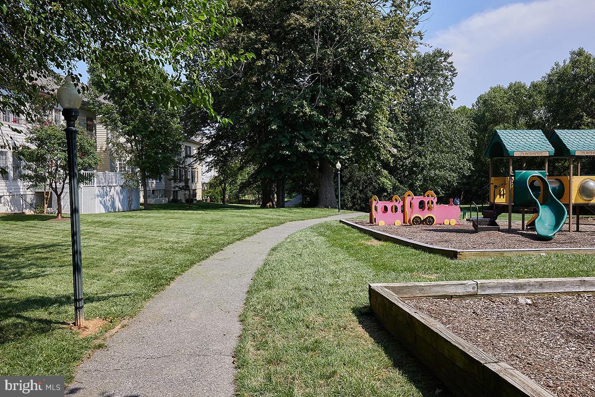 FALLSGROVE - Residential