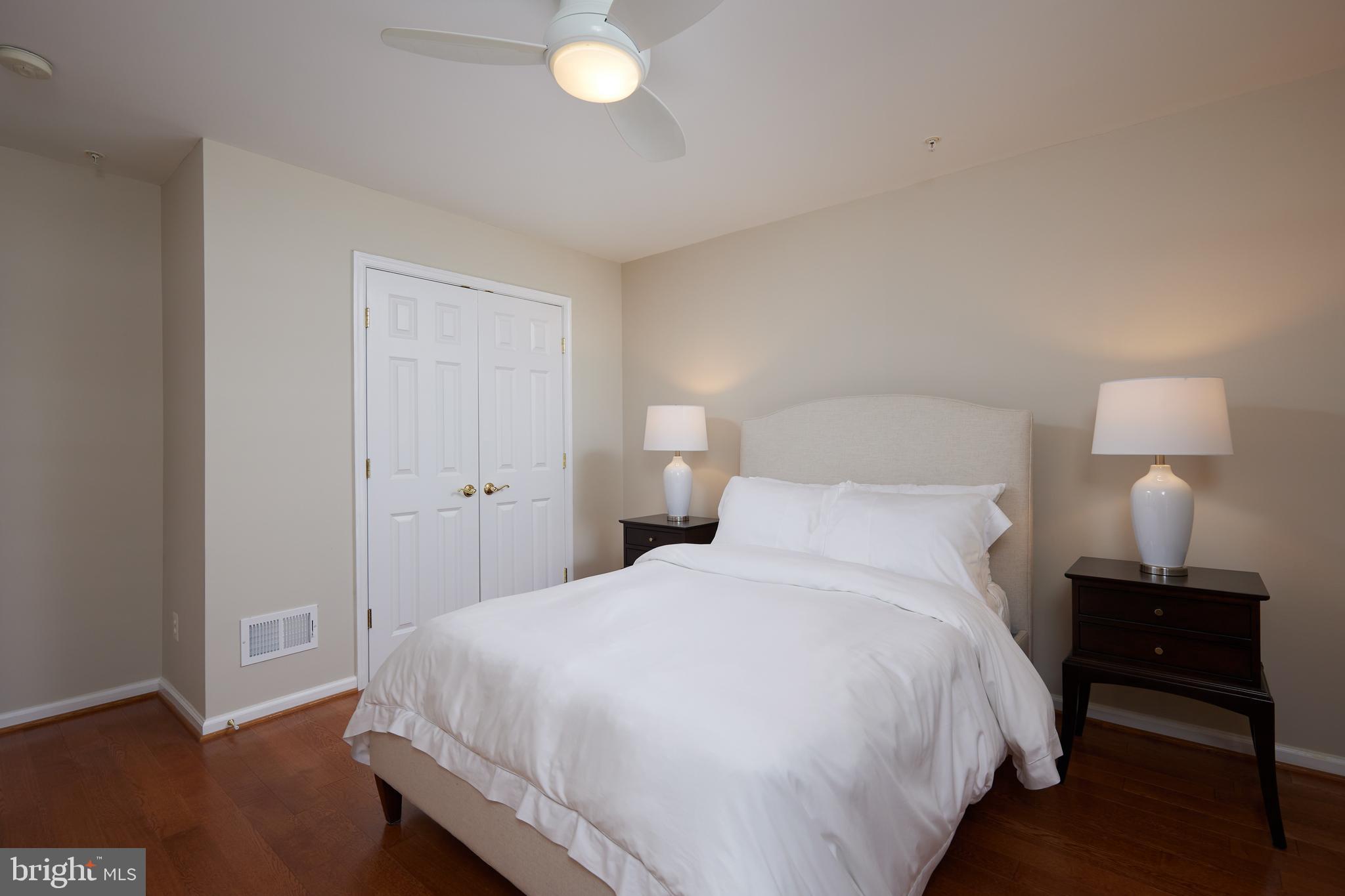 FALLSGROVE - Residential