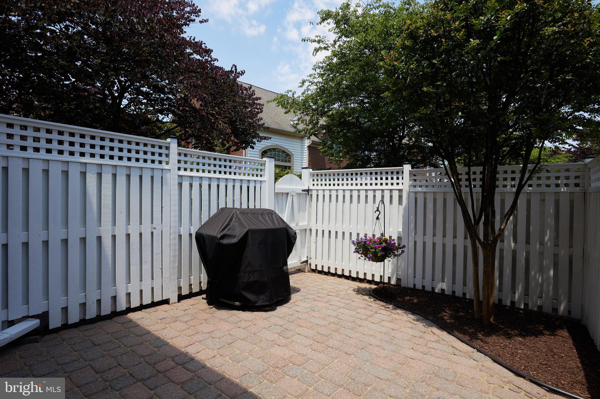 FALLSGROVE - Residential