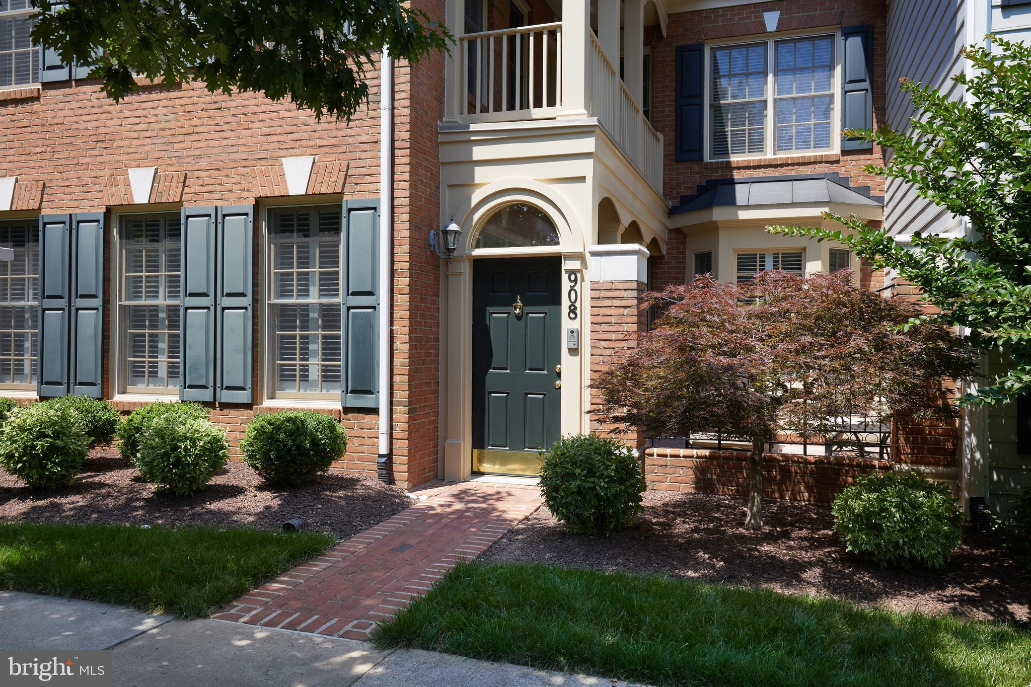 FALLSGROVE - Residential