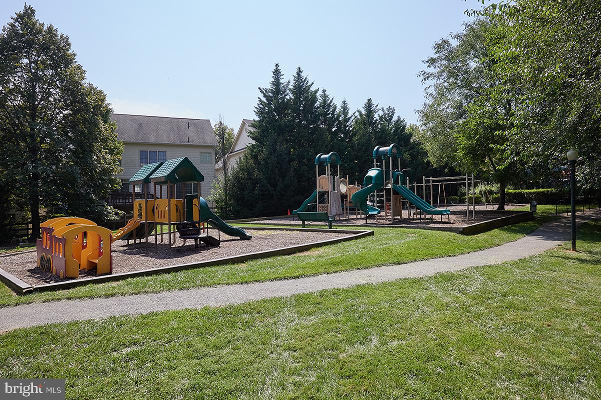 FALLSGROVE - Residential