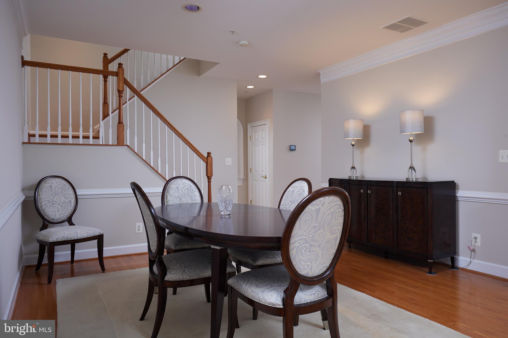 FALLSGROVE - Residential