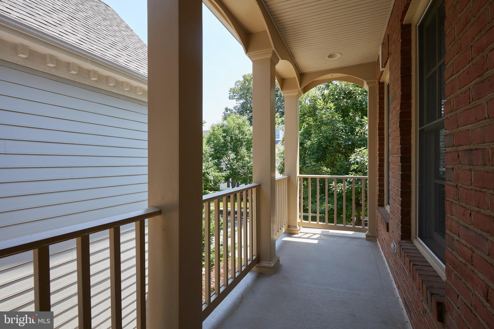 FALLSGROVE - Residential