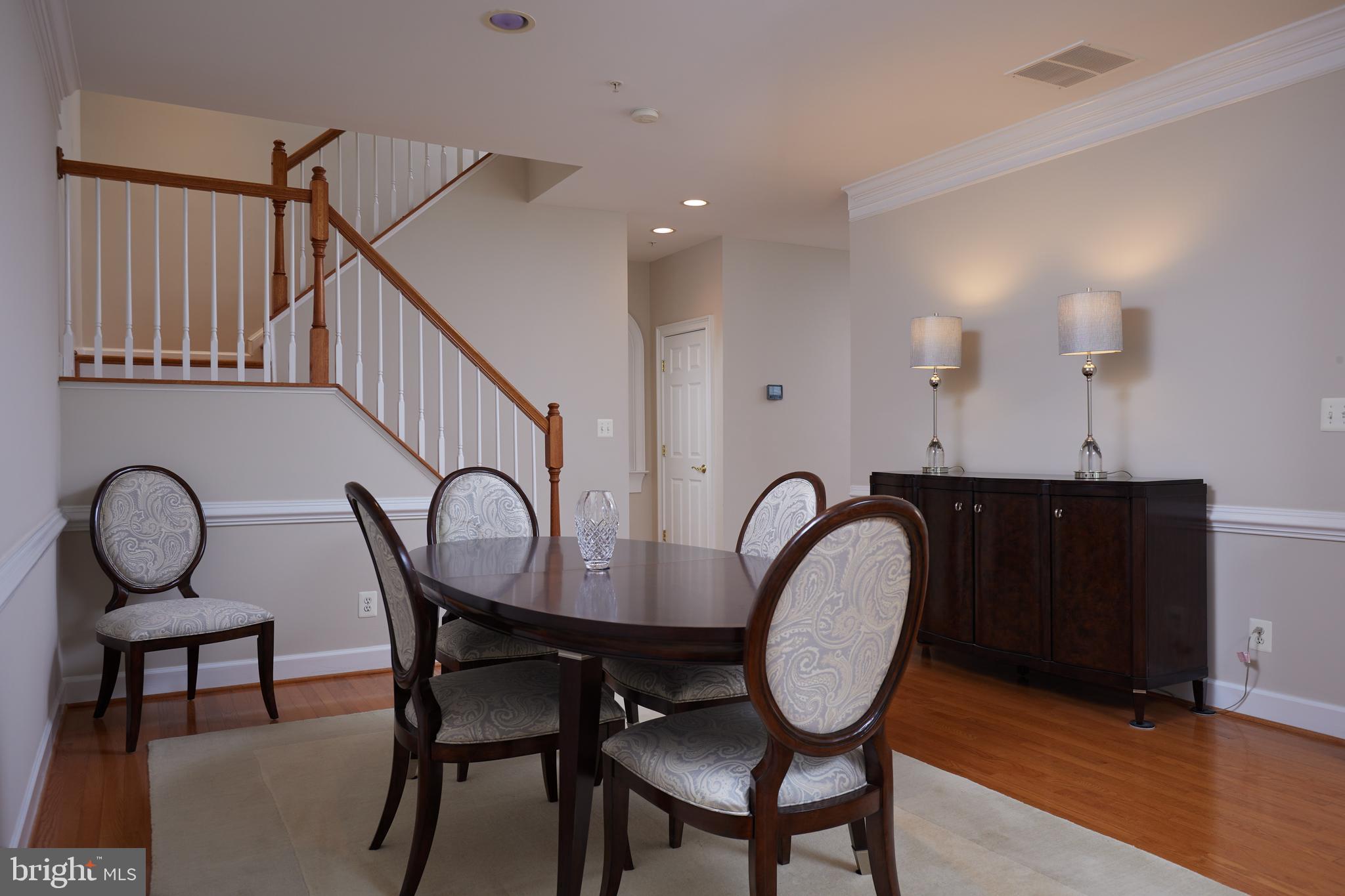 FALLSGROVE - Residential