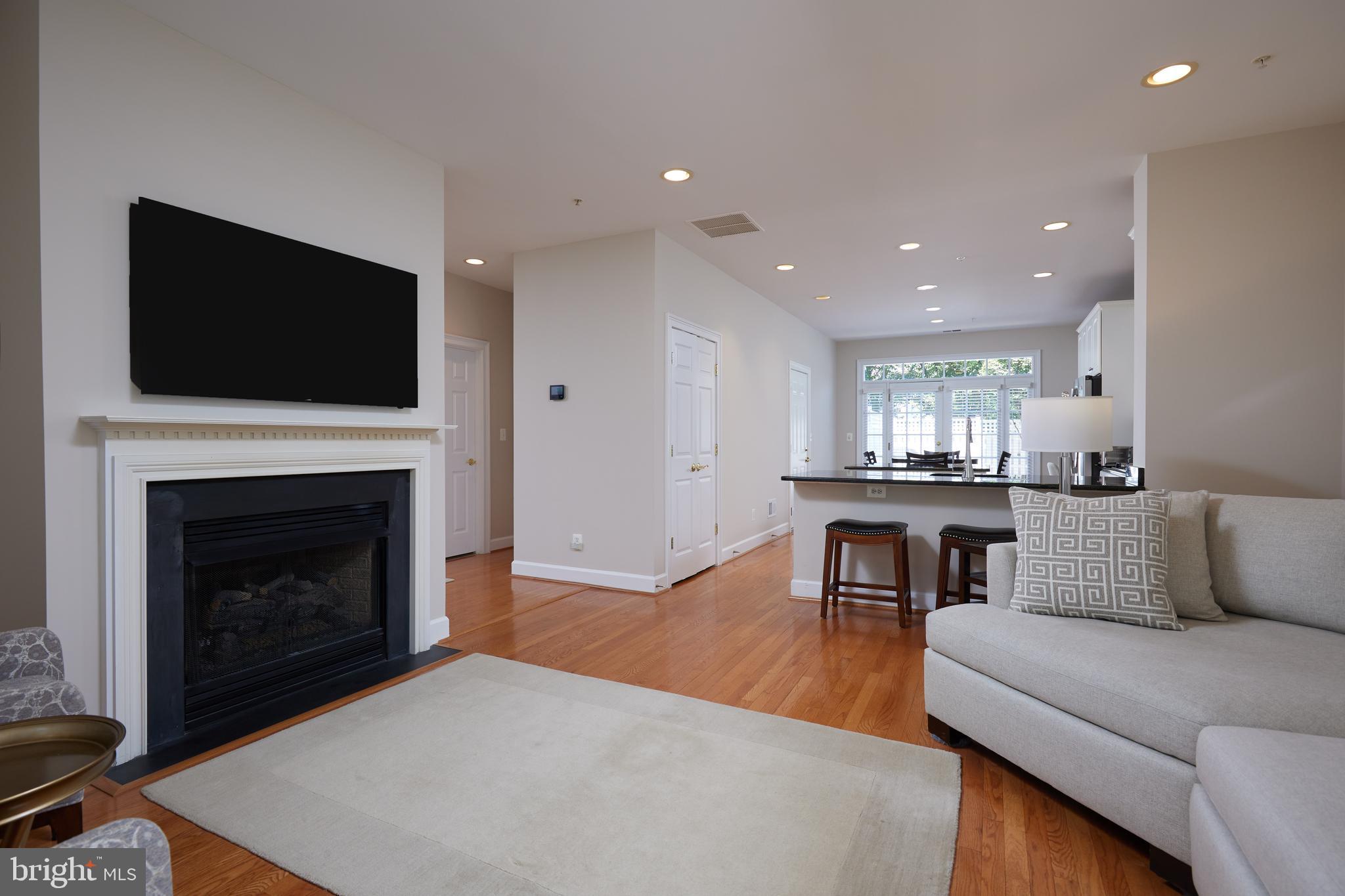 FALLSGROVE - Residential