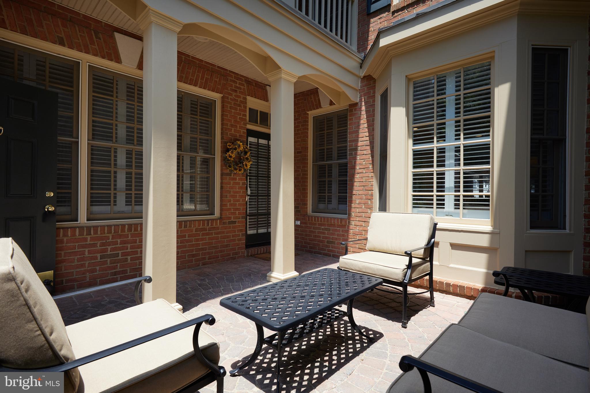 FALLSGROVE - Residential