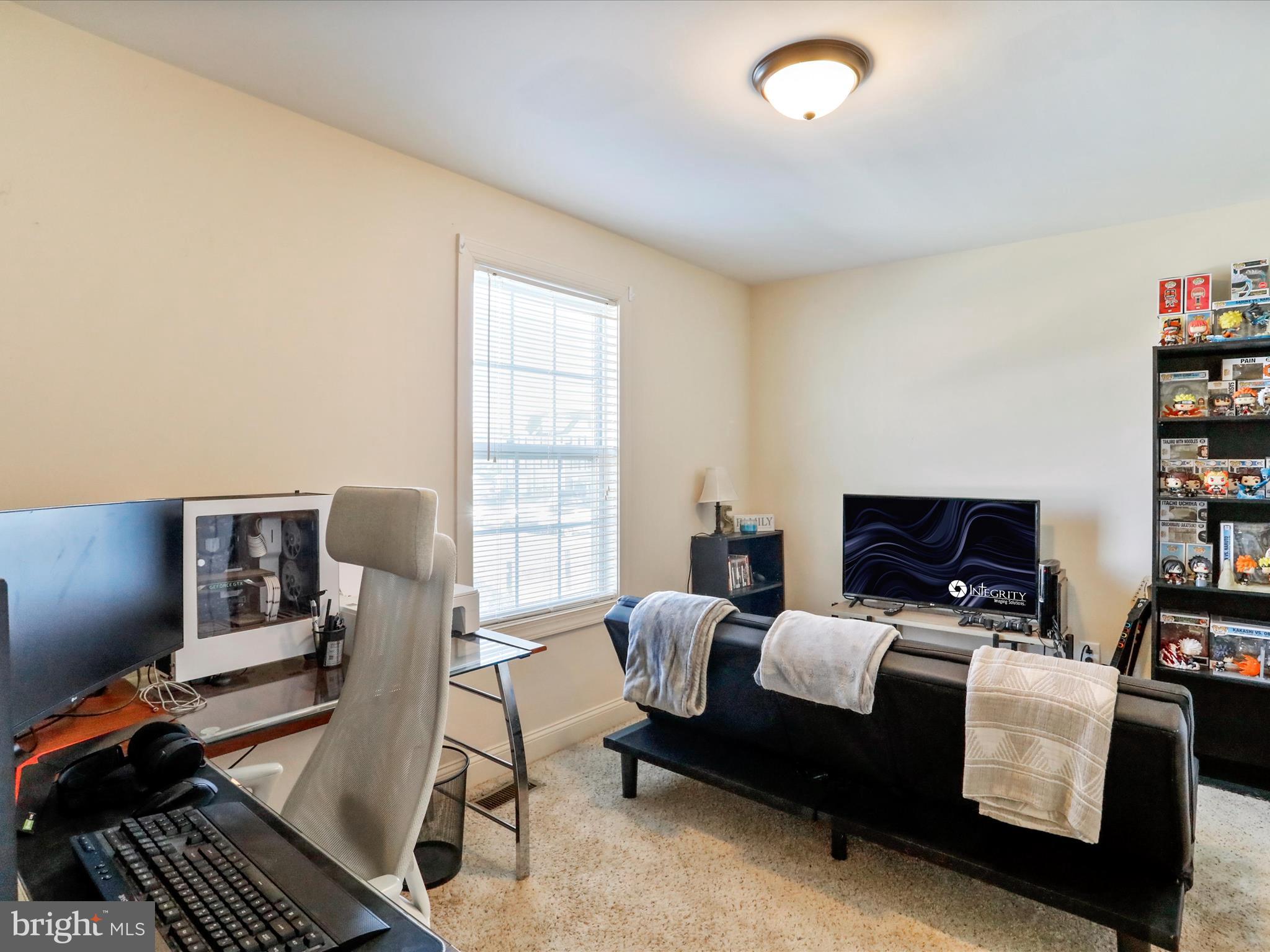 INWOOD VILLAGE - Residential