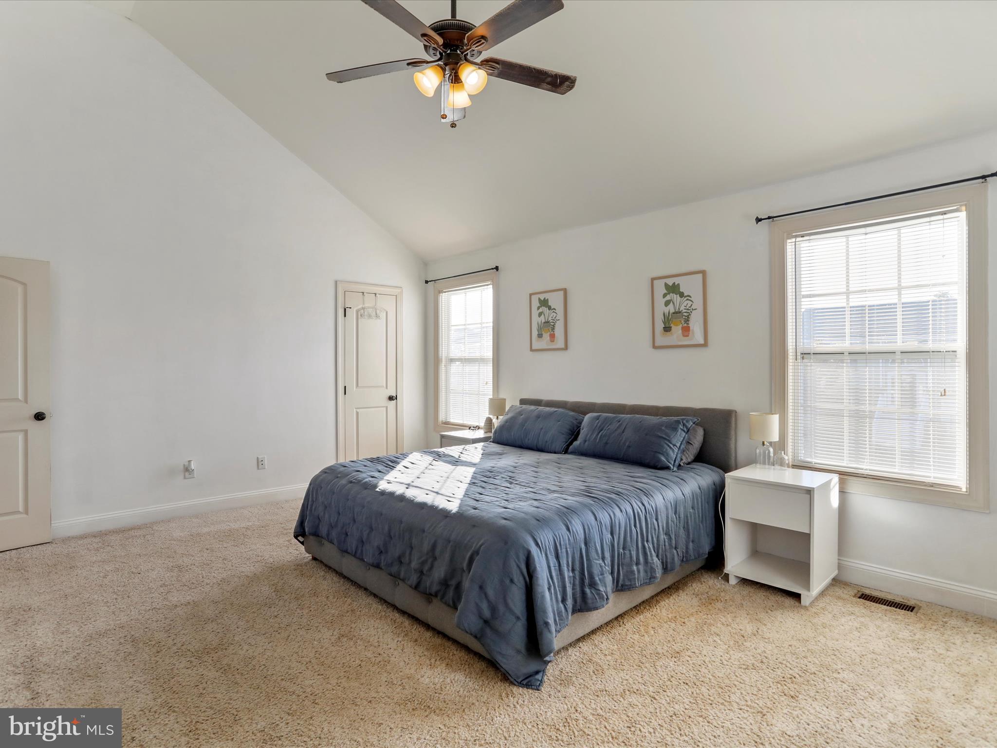 INWOOD VILLAGE - Residential