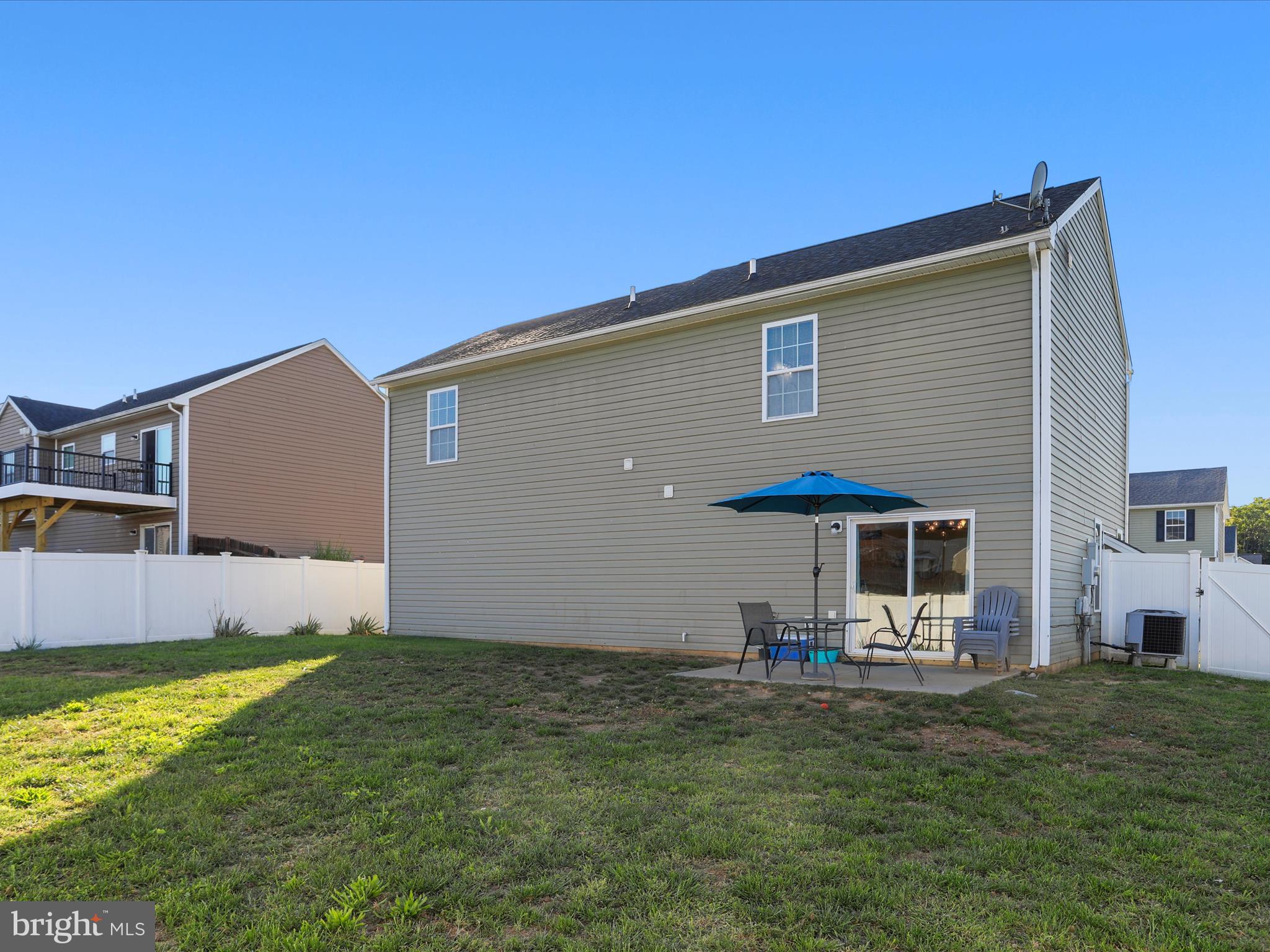 INWOOD VILLAGE - Residential