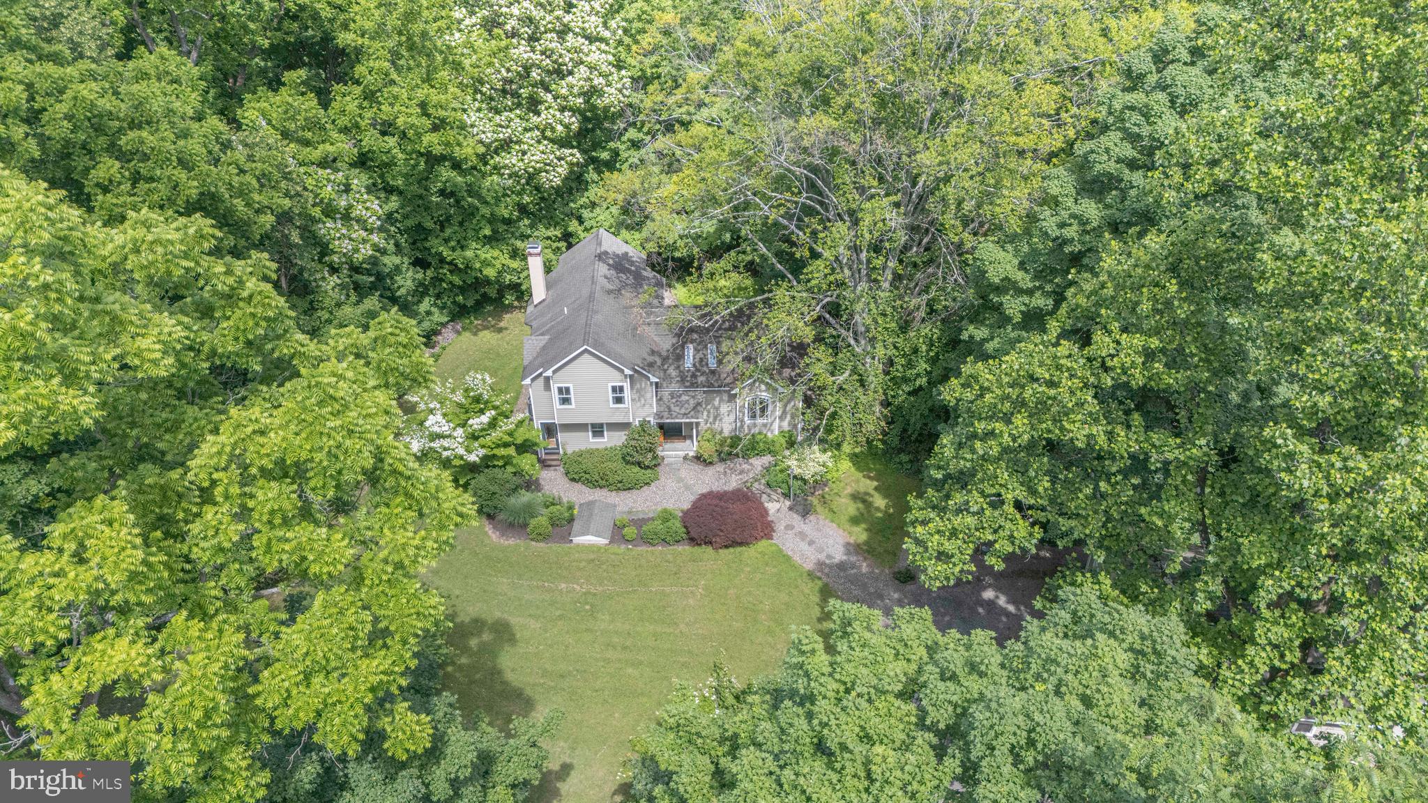 975 TAYLORSVILLE ROAD