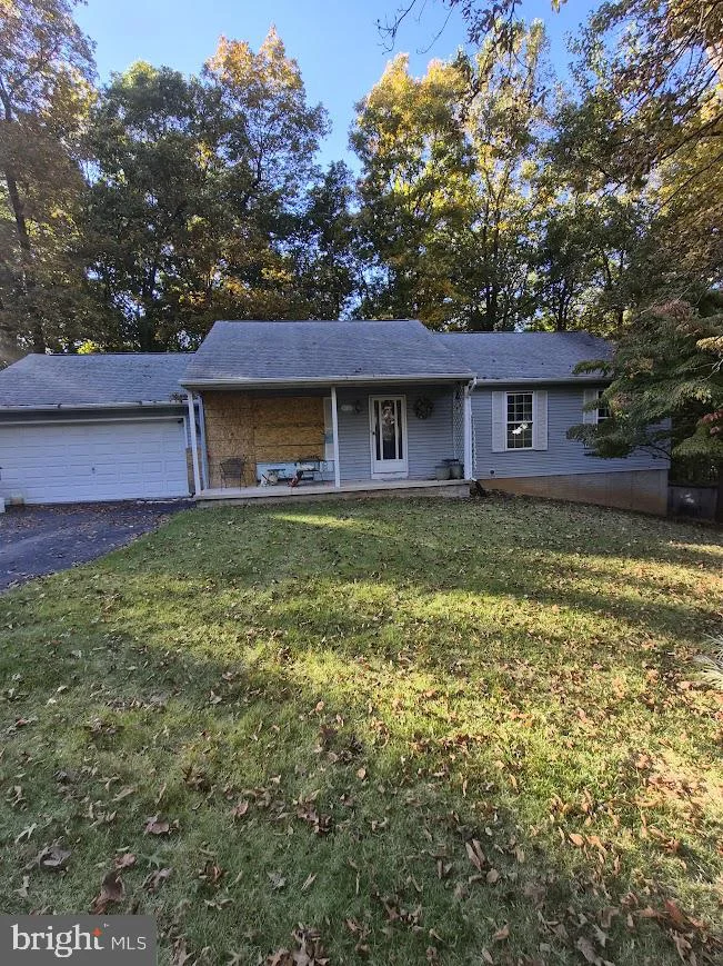 1008 Village Oaks Drive