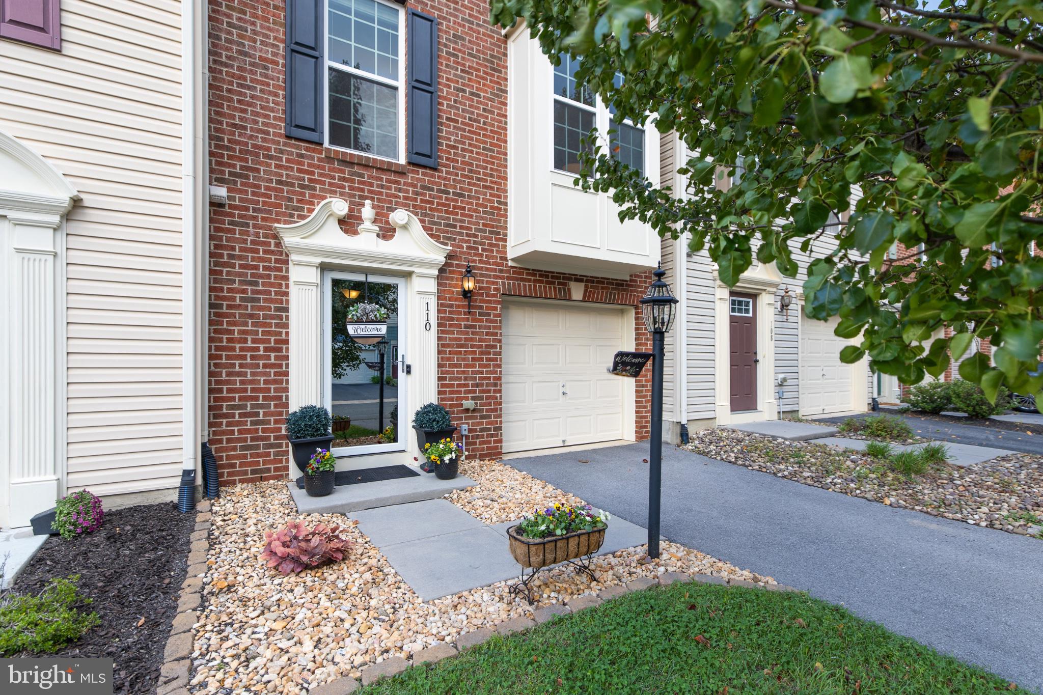 110 ARGYLE COURT