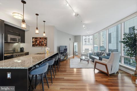 Condo For Rent - 1414 S Penn Square #11A<br/> PHILADELPHIA, PA 19102