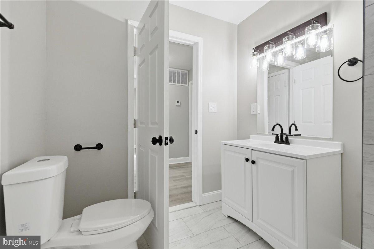 WOODLAWN PARK - Residential