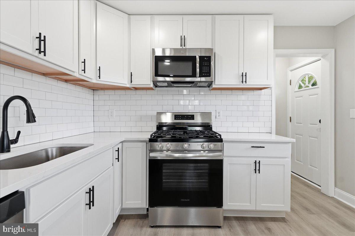 WOODLAWN PARK - Residential
