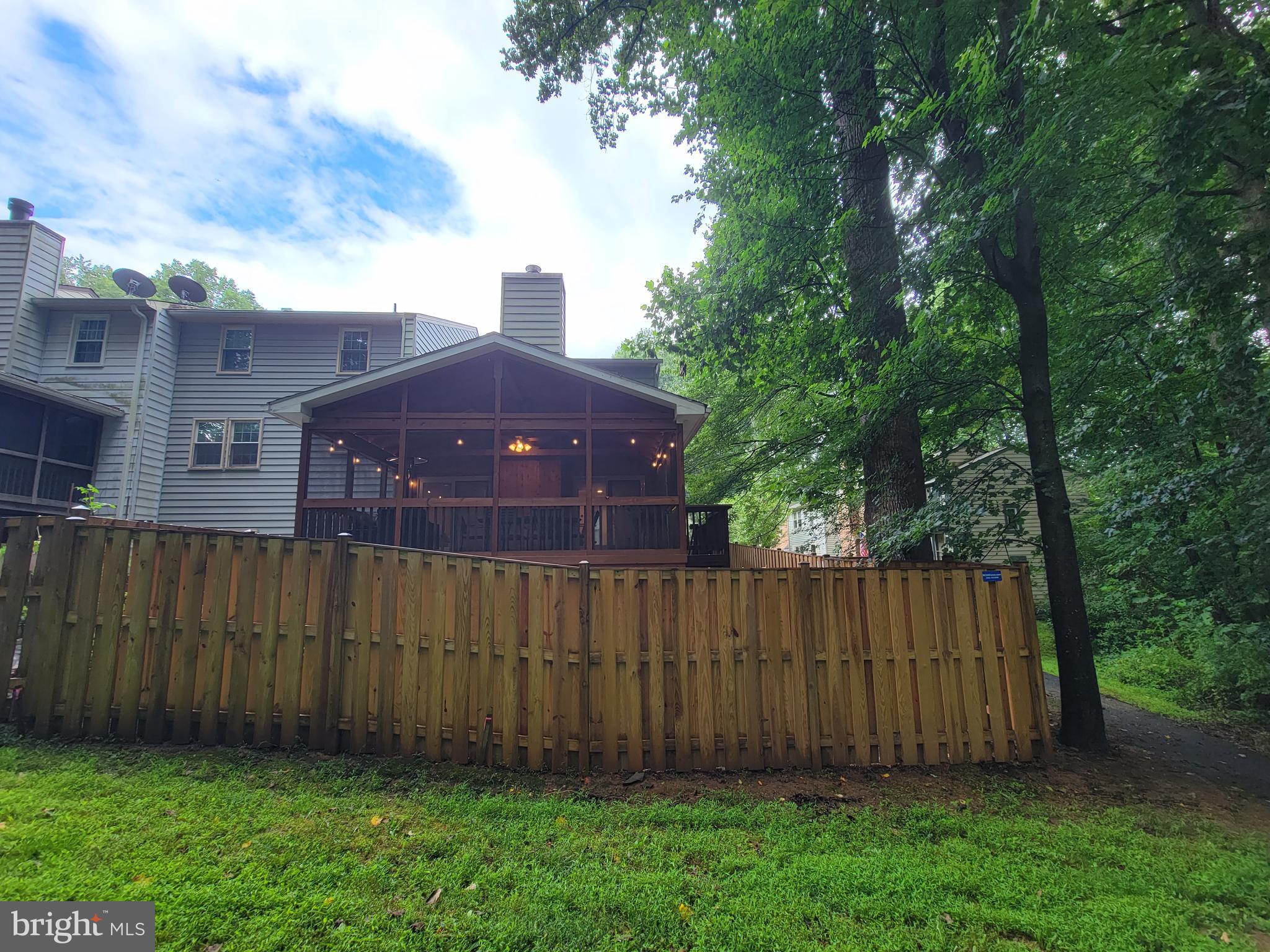 BURKE CENTRE - Residential Lease