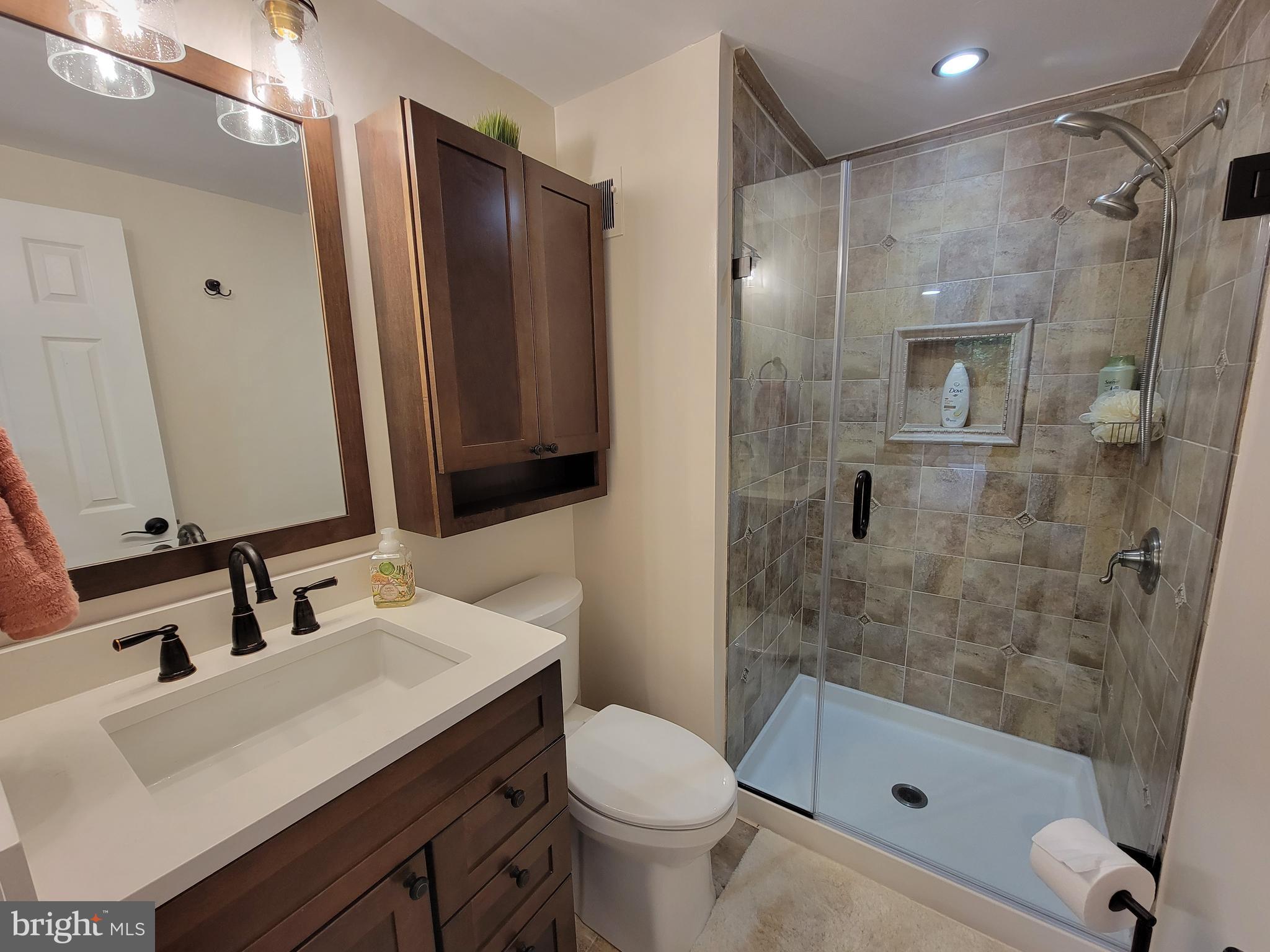 BURKE CENTRE - Residential Lease