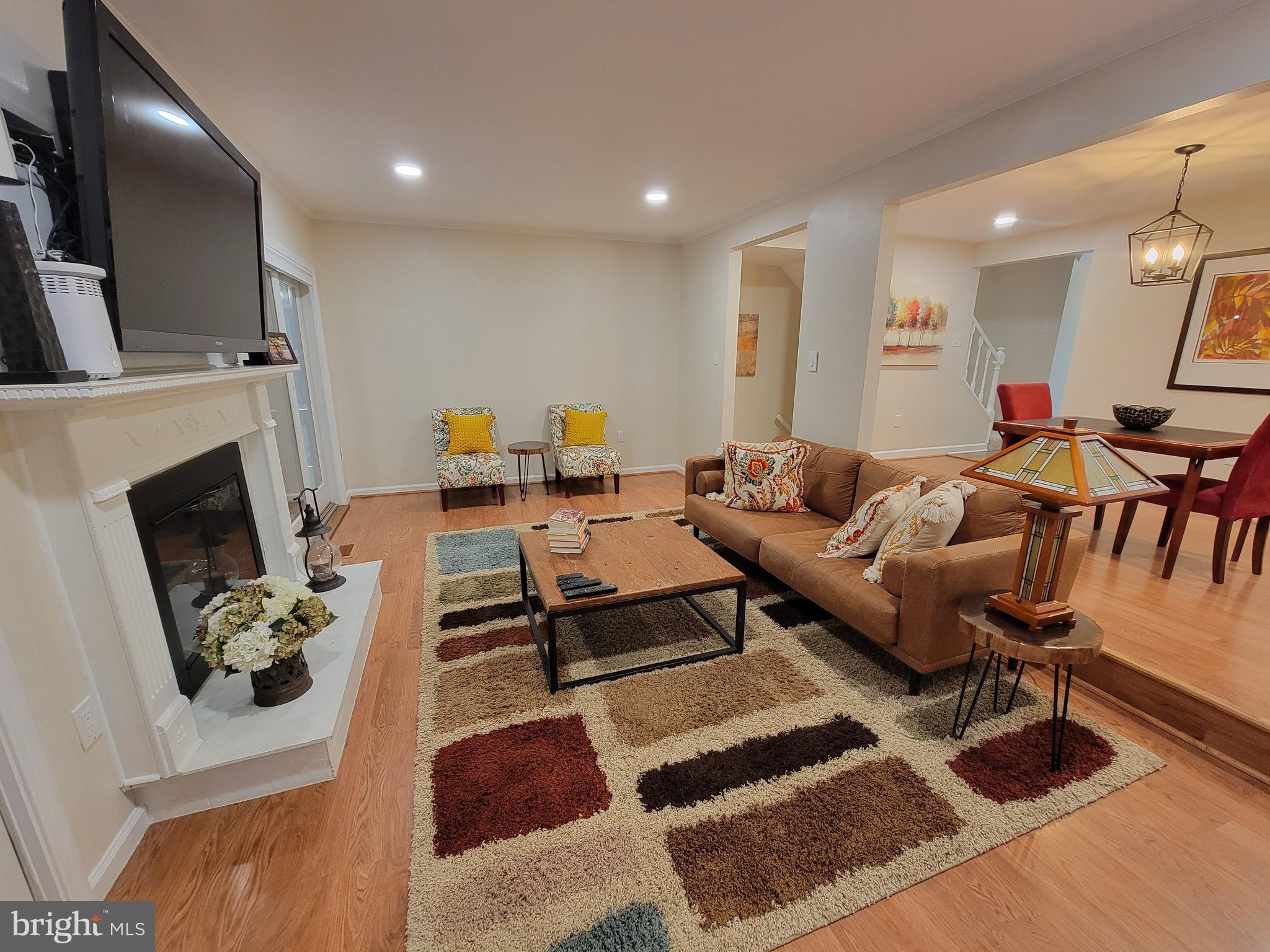 BURKE CENTRE - Residential Lease