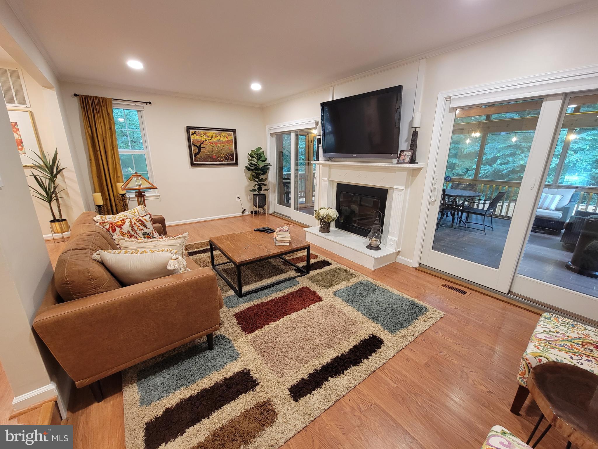 BURKE CENTRE - Residential Lease