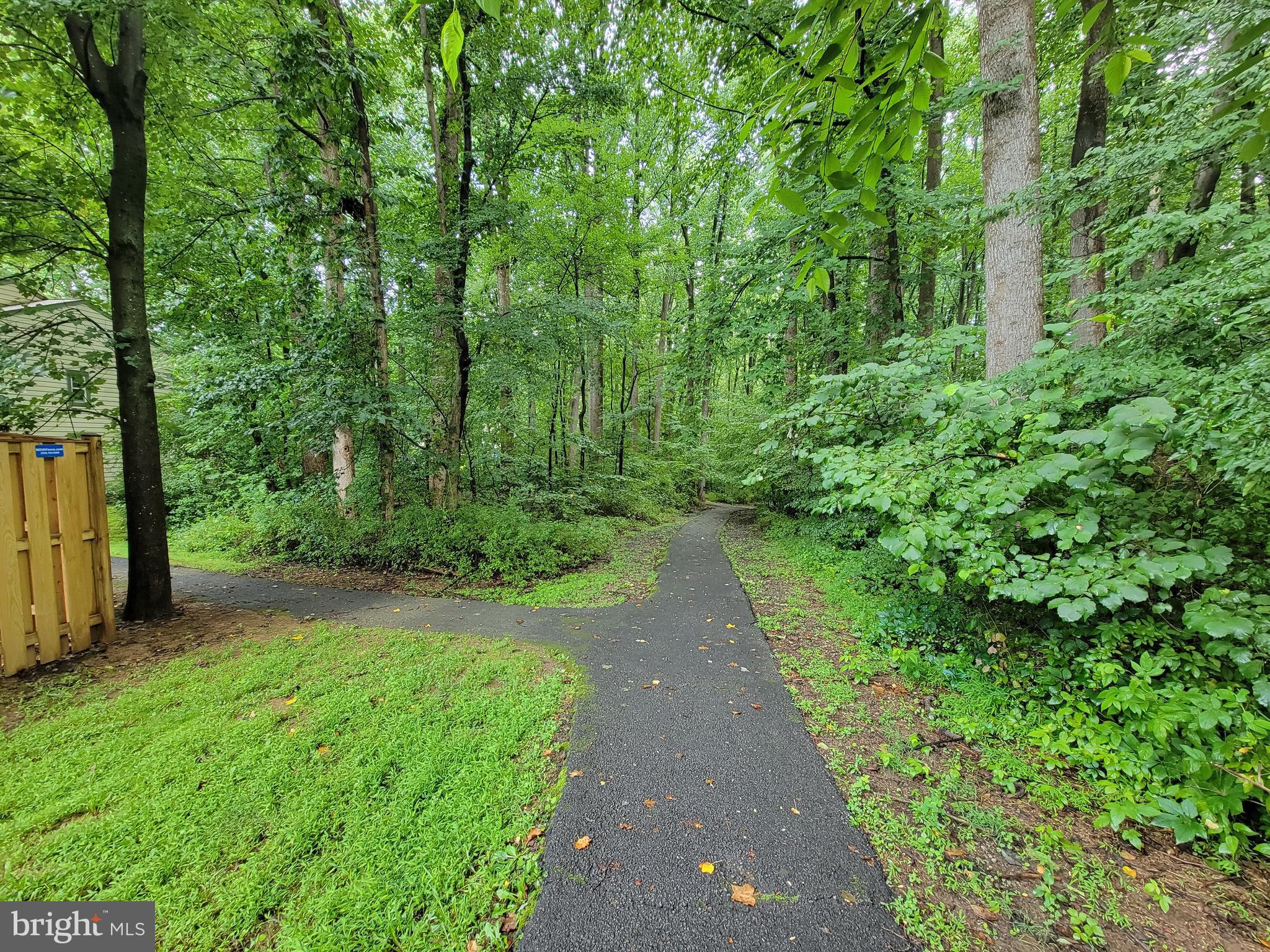 BURKE CENTRE - Residential Lease