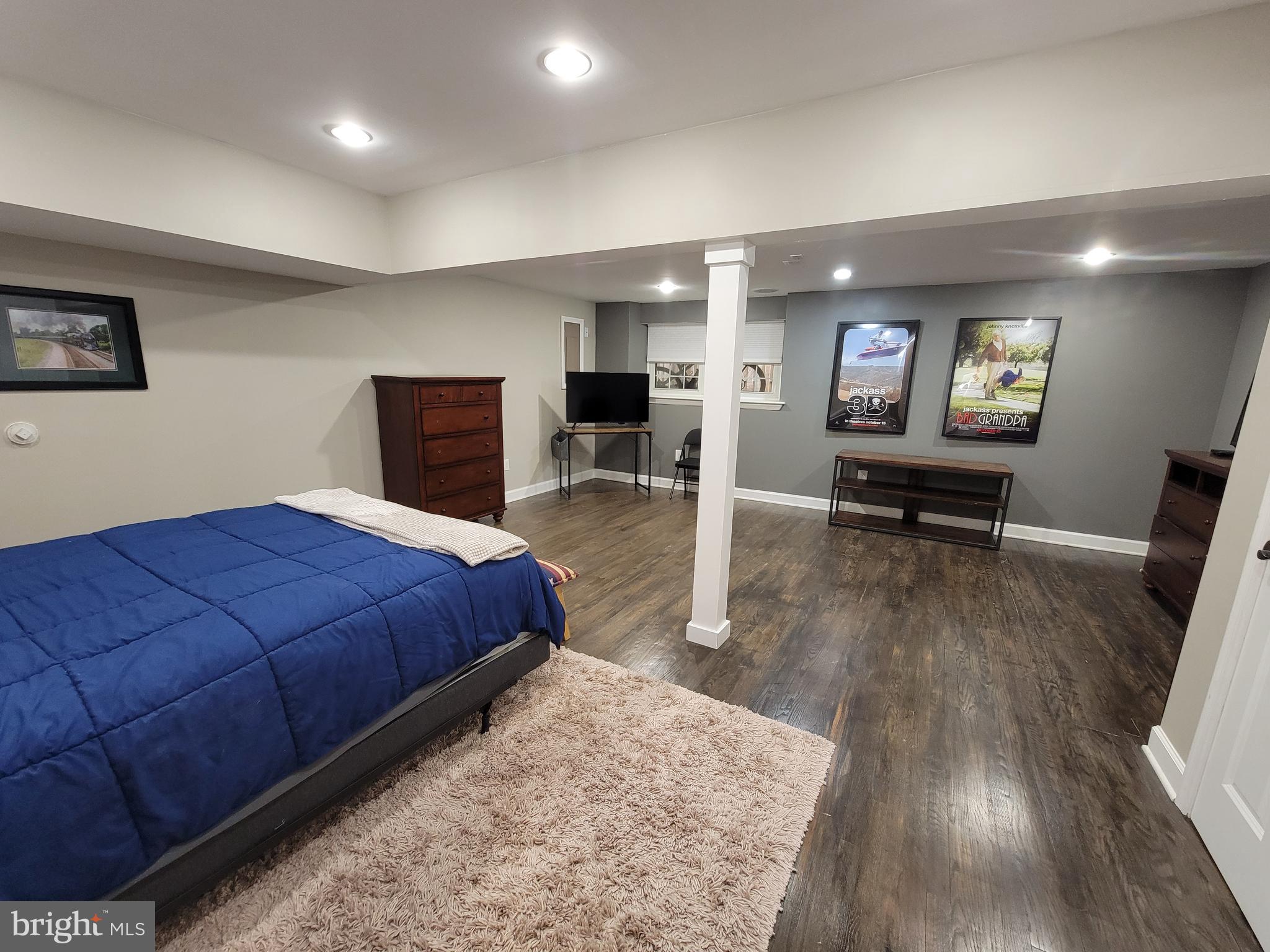 BURKE CENTRE - Residential Lease