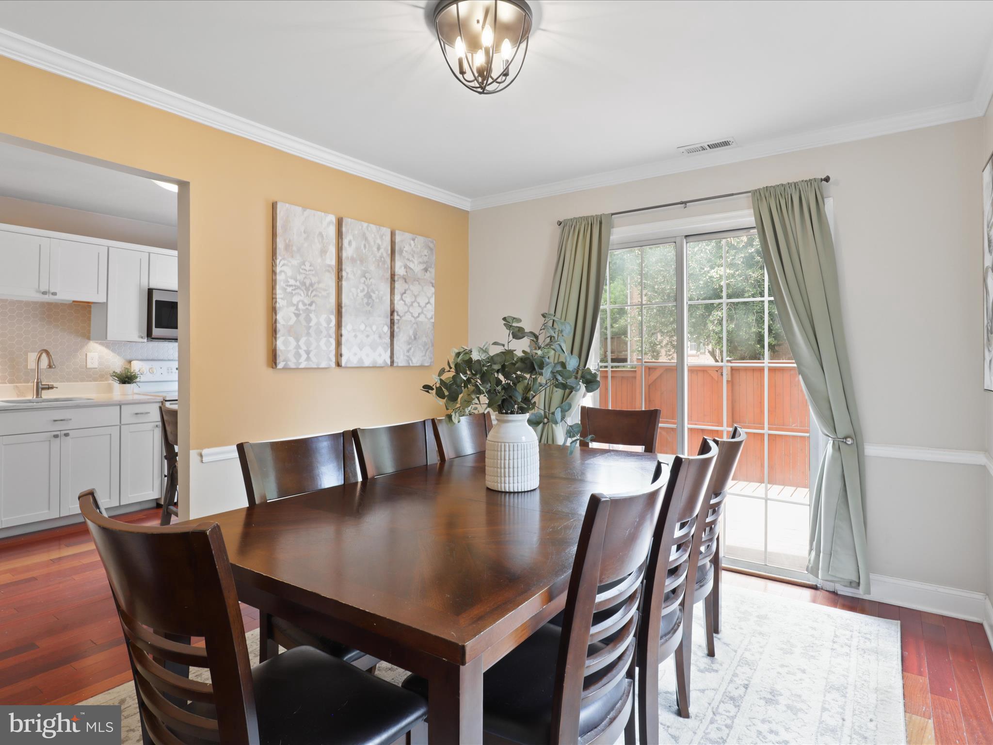 VILLAGE OF MOUNT AIR - Residential