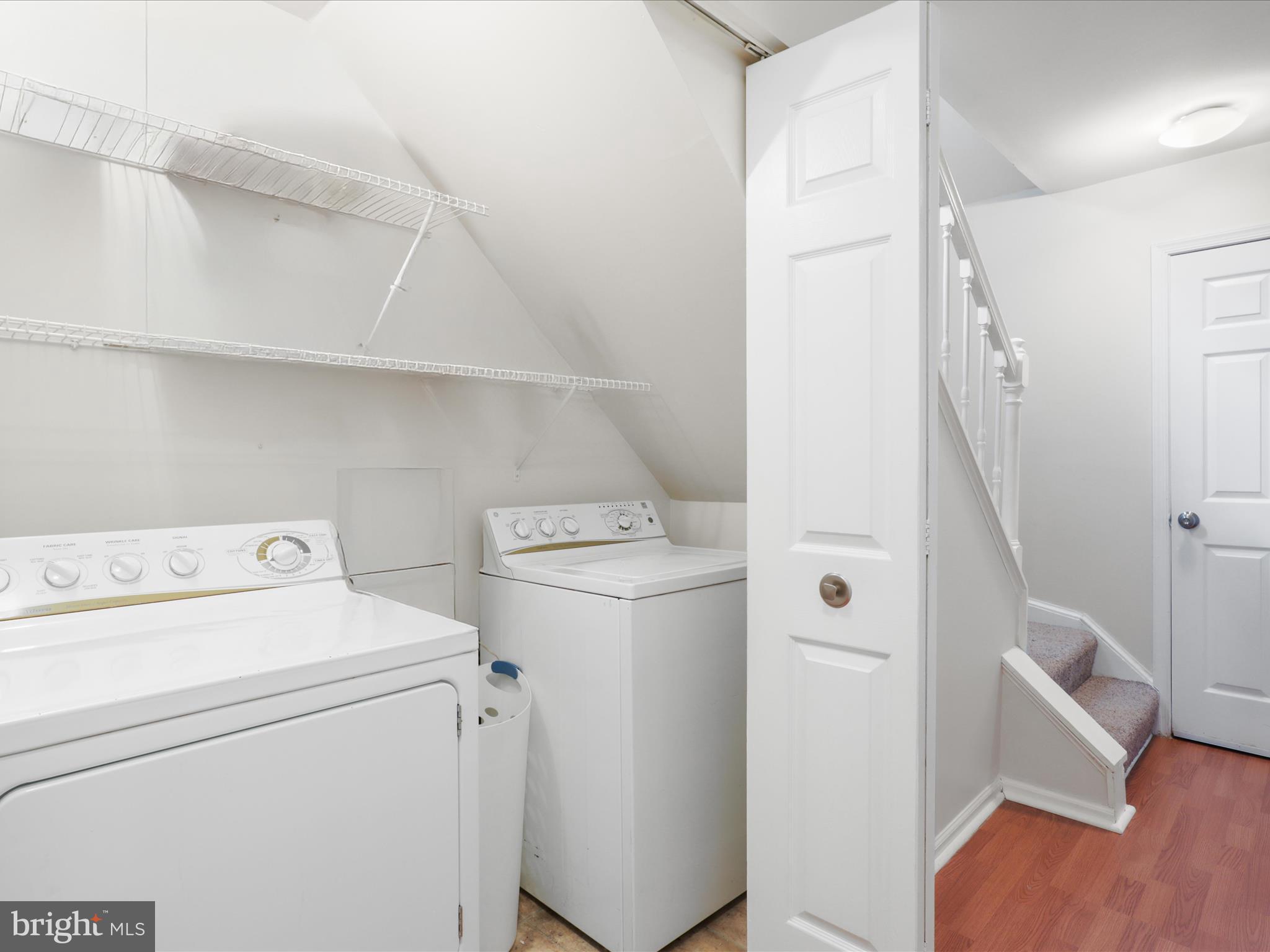 VILLAGE OF MOUNT AIR - Residential