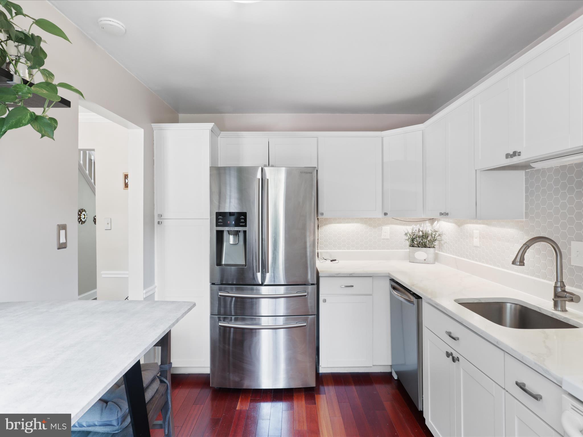 VILLAGE OF MOUNT AIR - Residential