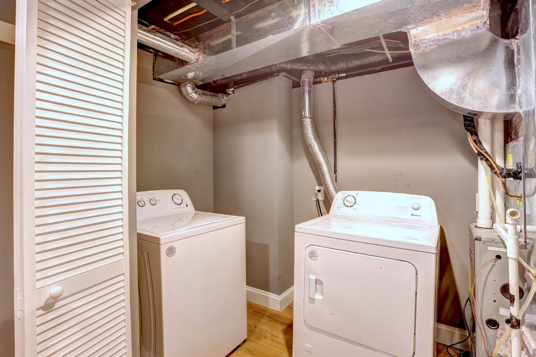 BROADWAY EAST - Residential