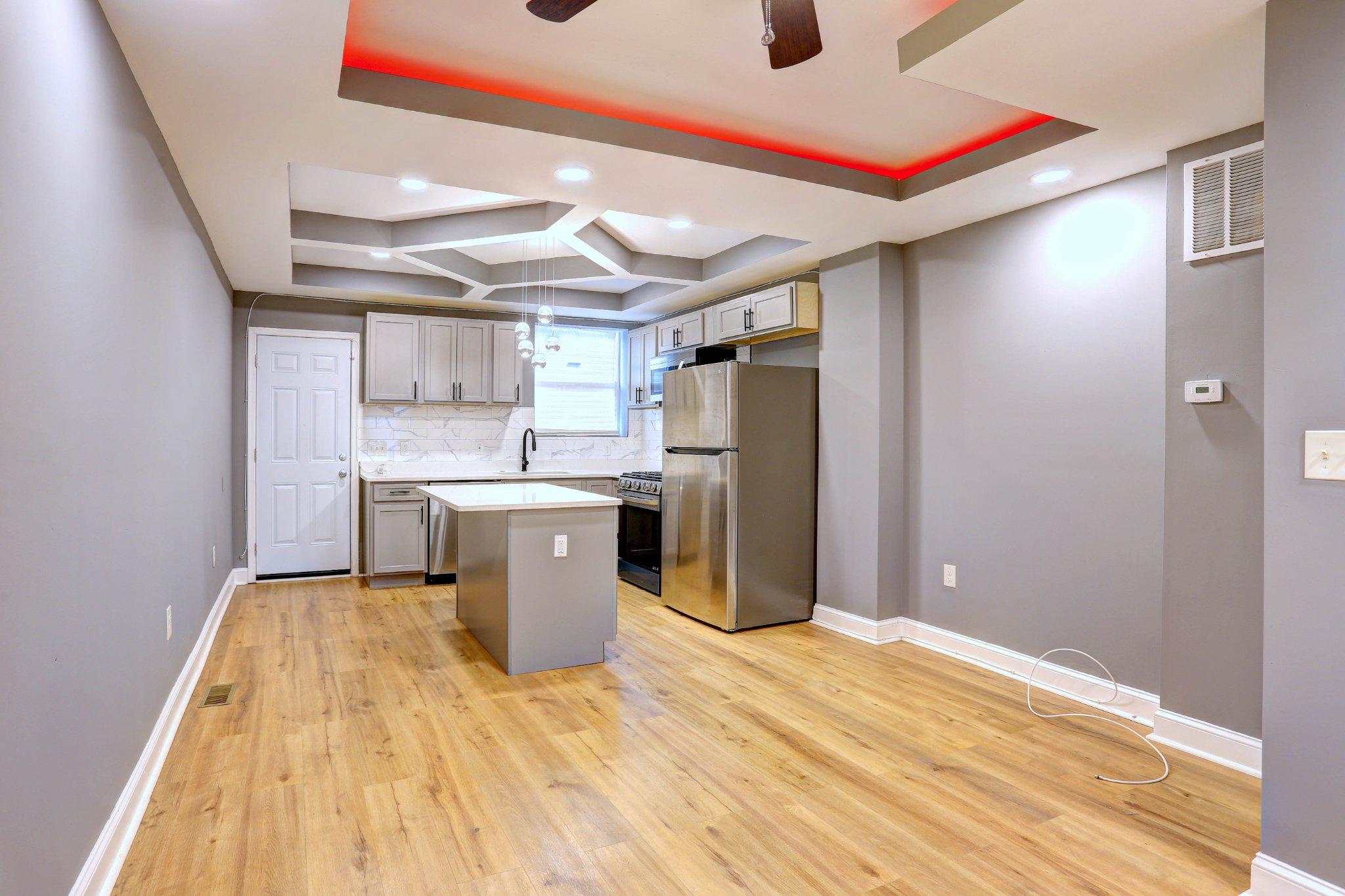 BROADWAY EAST - Residential