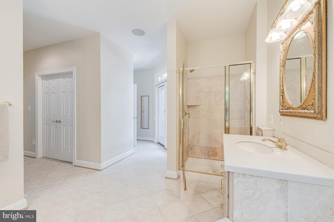 BELVOIR FARMS - Residential