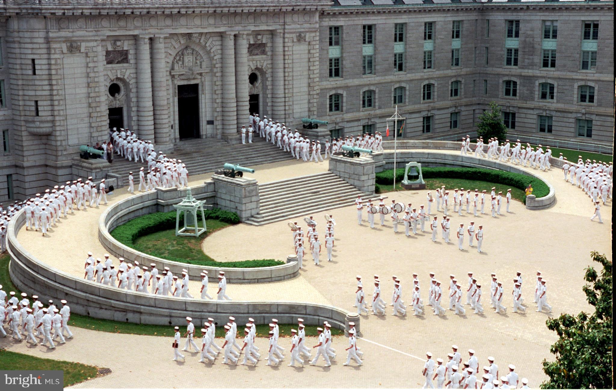 BELVOIR FARMS - Residential