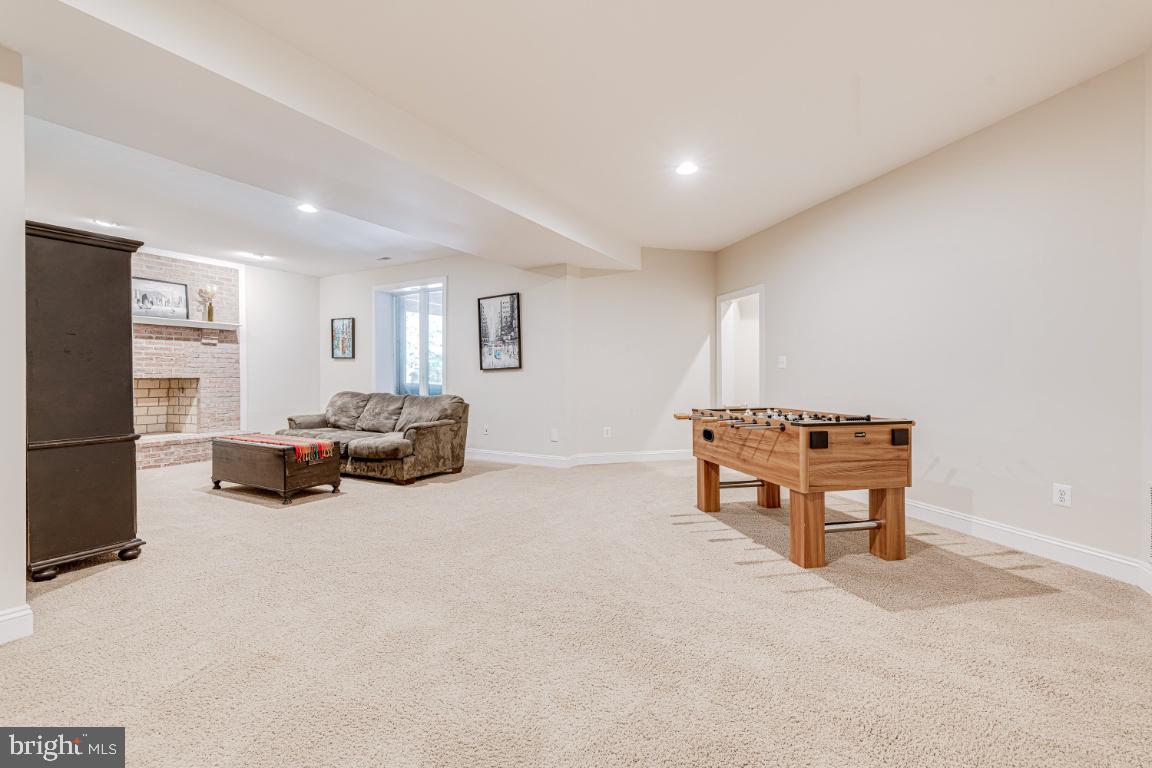 BELVOIR FARMS - Residential