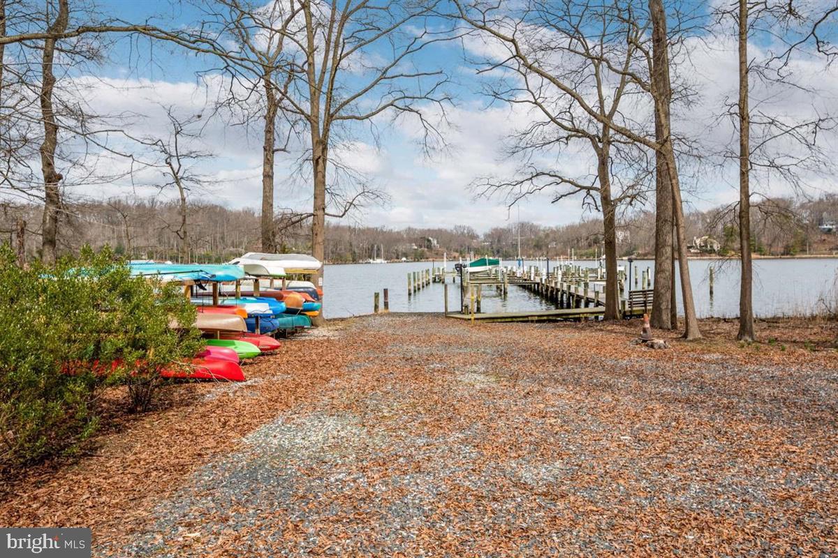 BELVOIR FARMS - Residential