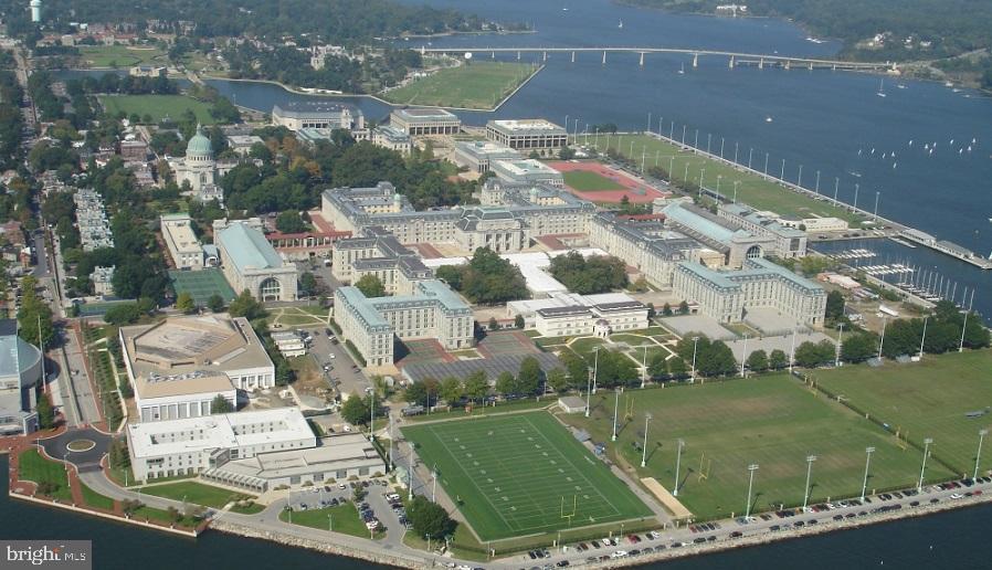 BELVOIR FARMS - Residential