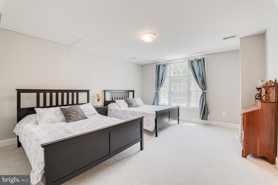 BELVOIR FARMS - Residential