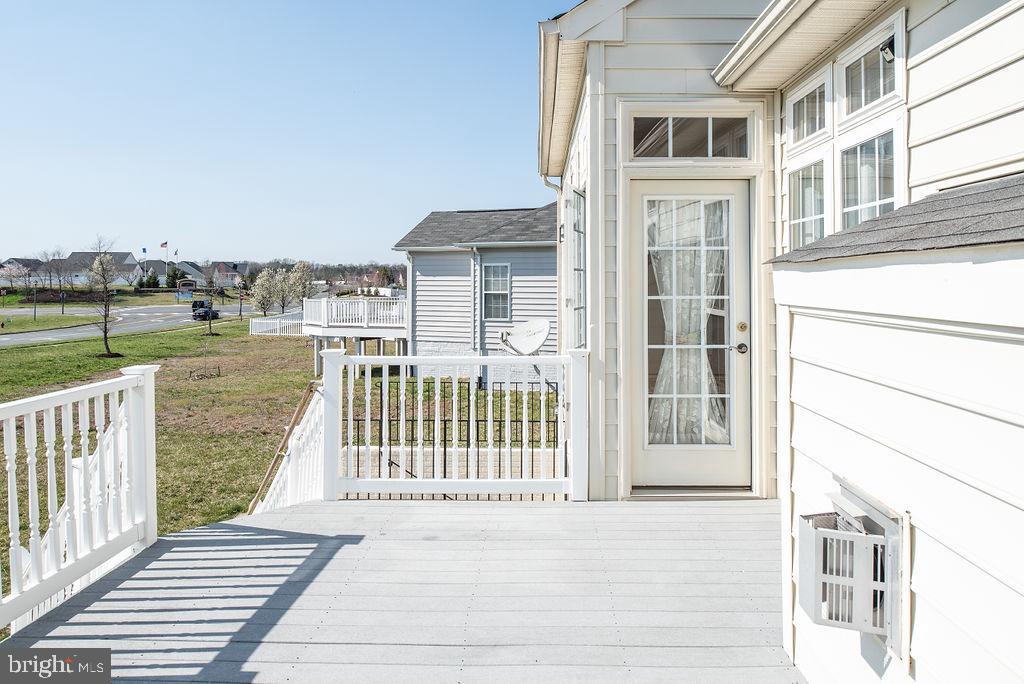 THE FALLS AT LEE'S PARKE - Residential