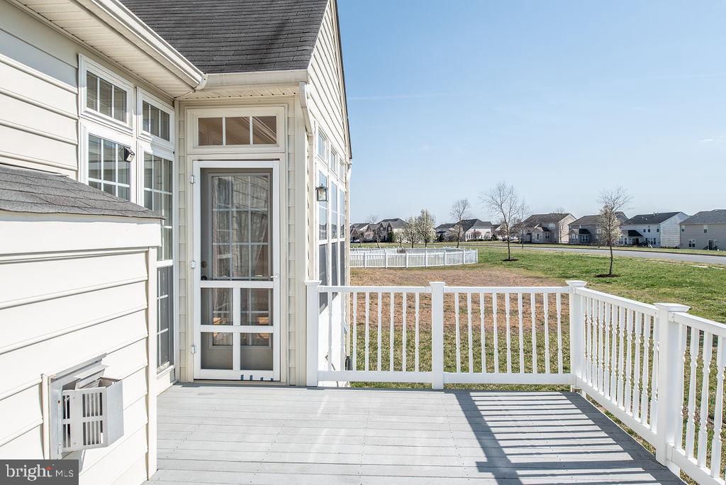 THE FALLS AT LEE'S PARKE - Residential