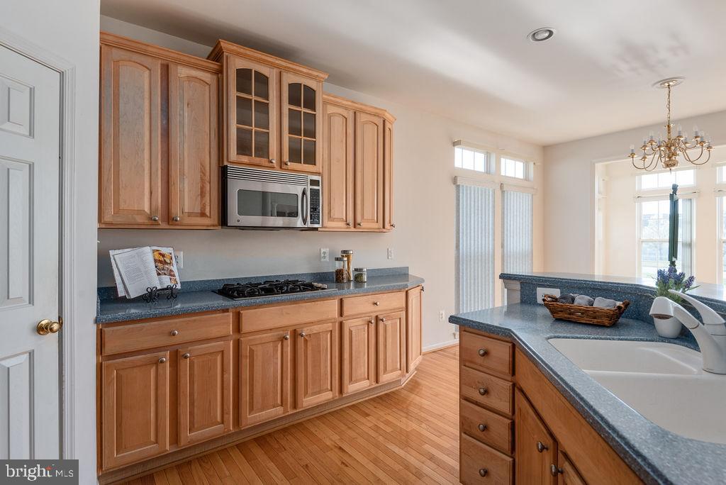 THE FALLS AT LEE'S PARKE - Residential