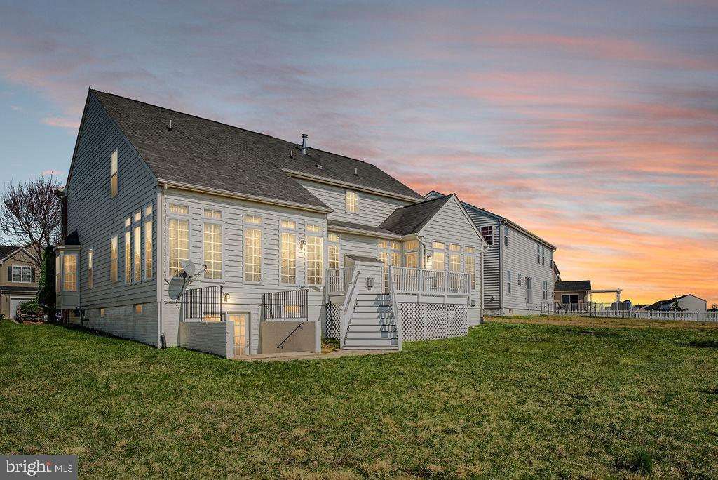 THE FALLS AT LEE'S PARKE - Residential