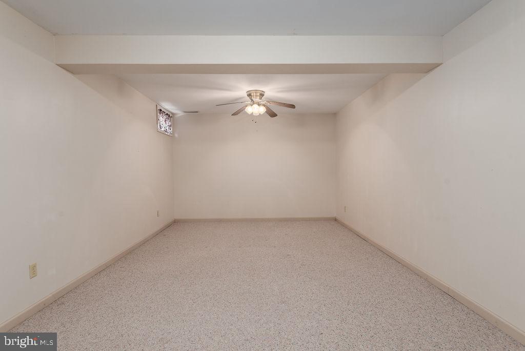 THE FALLS AT LEE'S PARKE - Residential