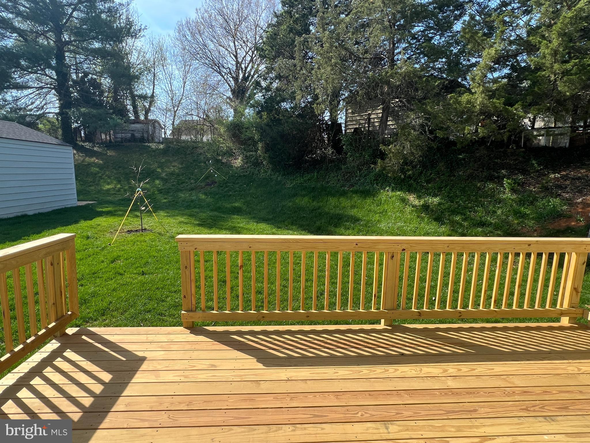 WOODSIDE - Residential Lease