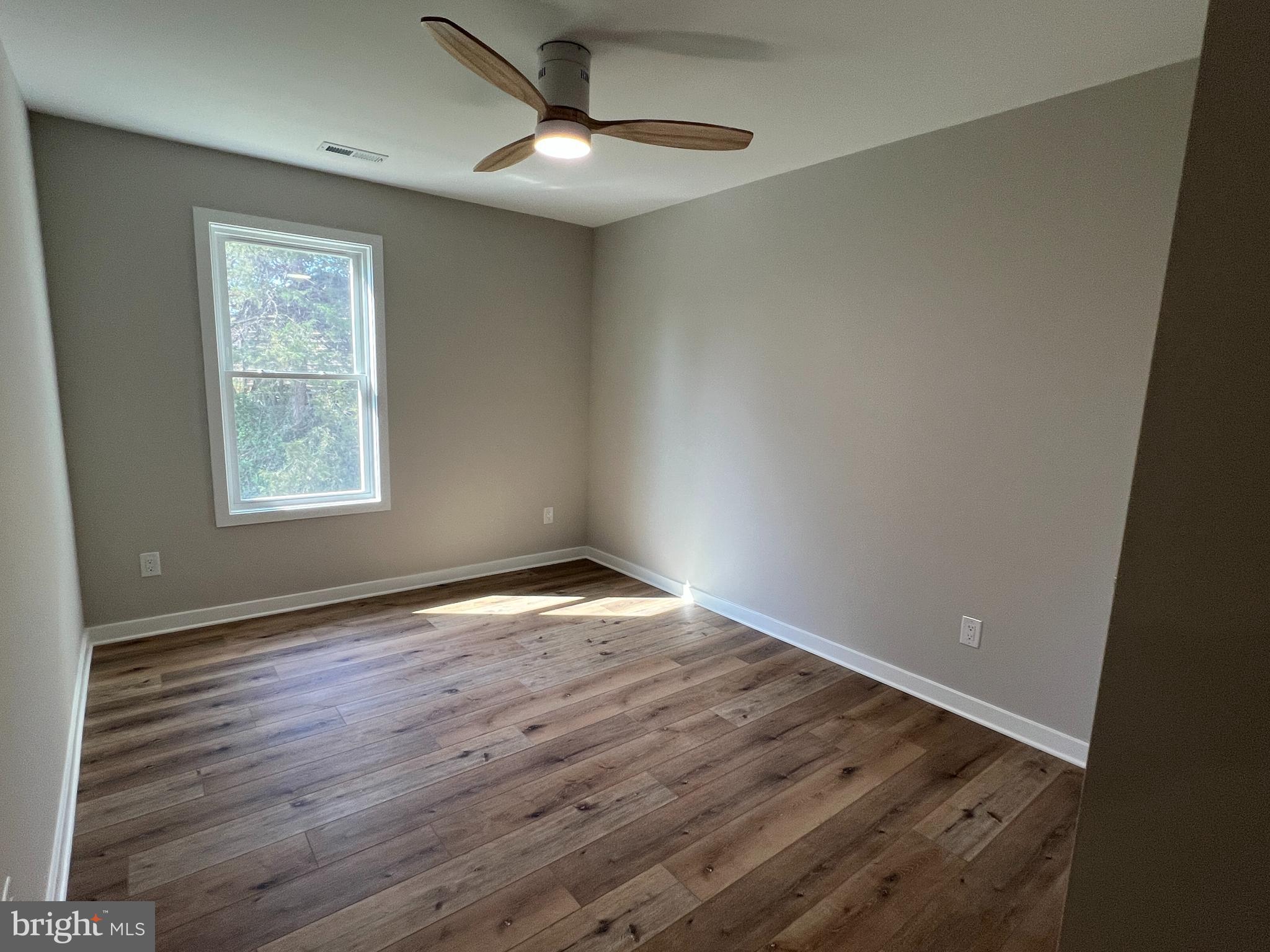 WOODSIDE - Residential Lease