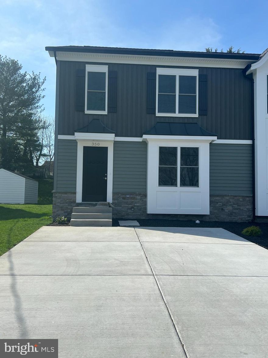 Brand new duplex available for rent one 3 bedroom 2.5 bath with LVL flooring throughout.