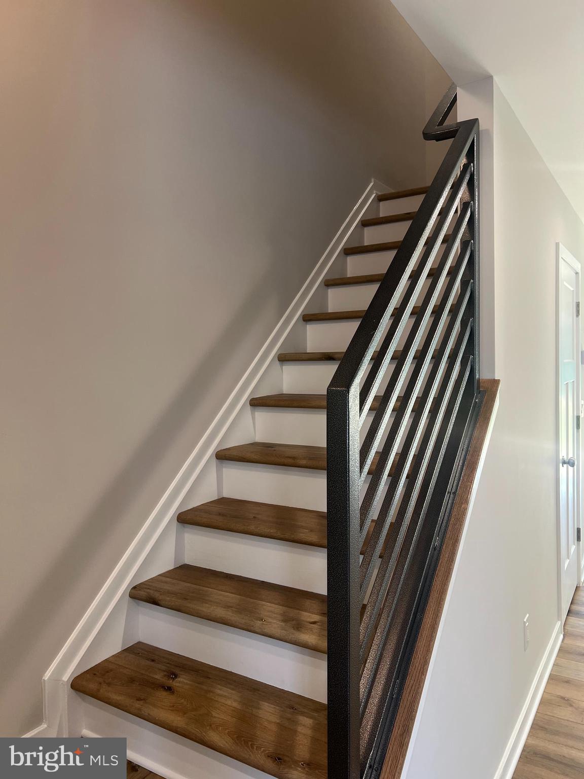 WOODSIDE - Residential Lease